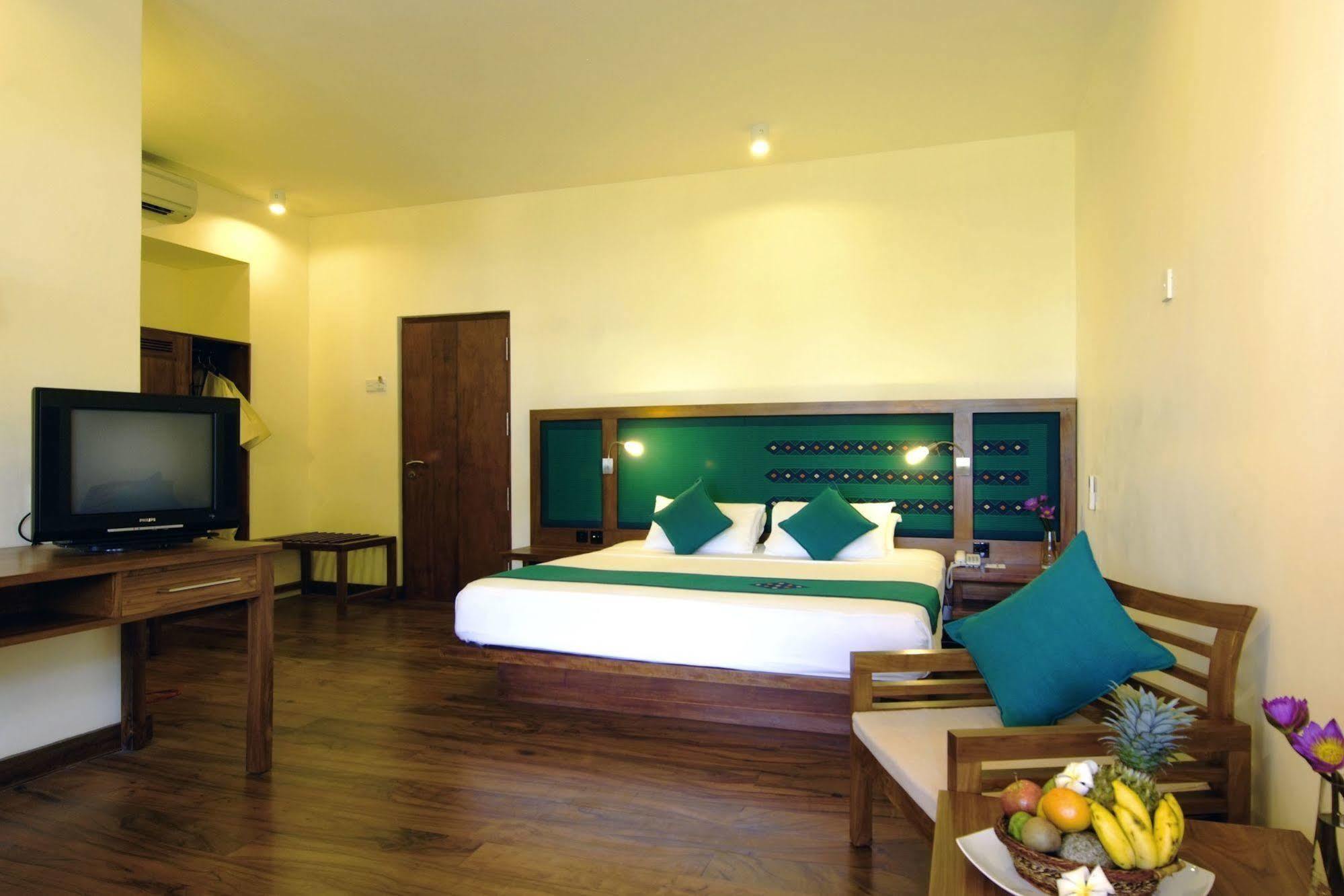 Mermaid Hotel & Club Kalutara Eksteriør bilde
