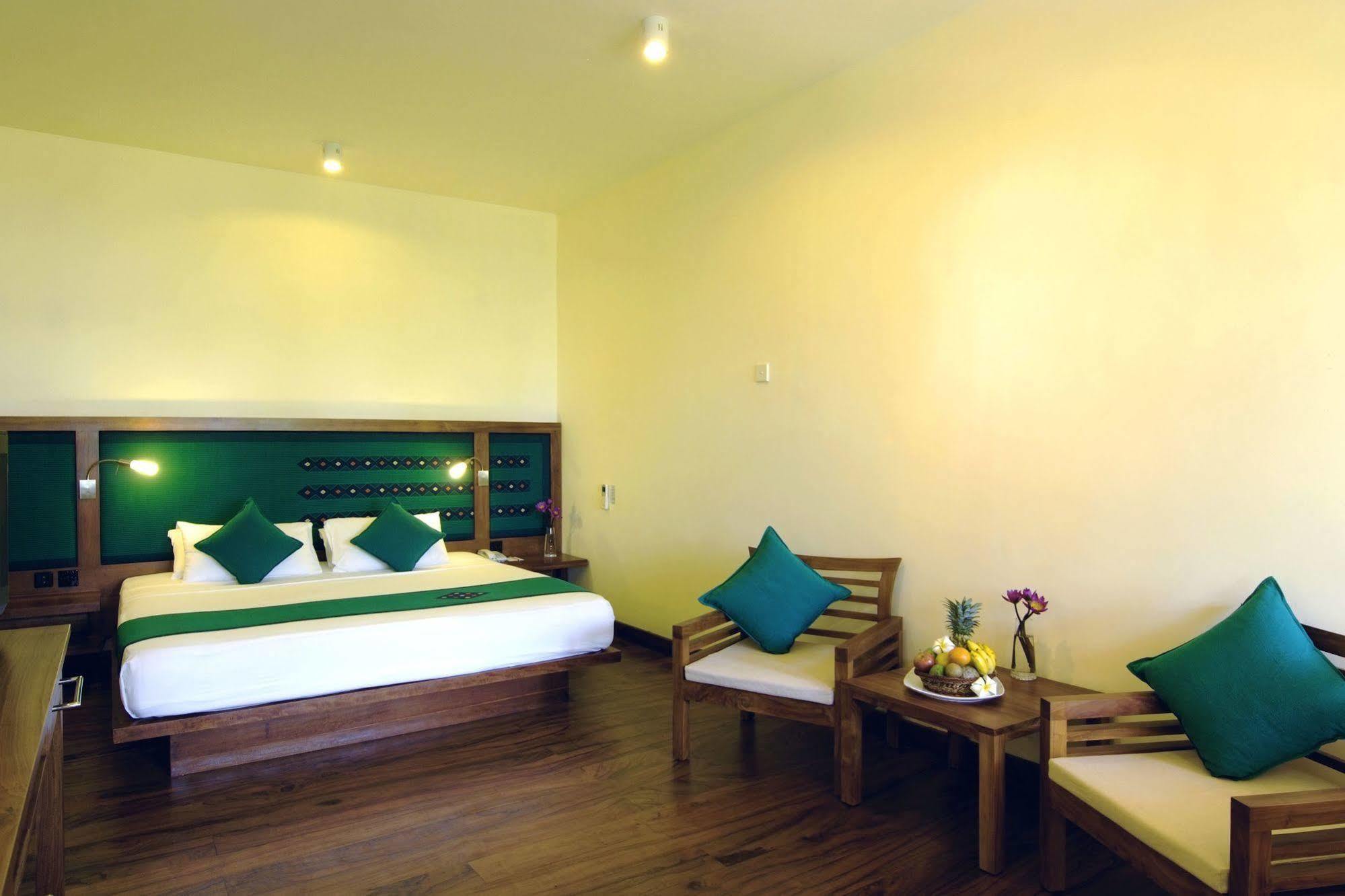 Mermaid Hotel & Club Kalutara Eksteriør bilde
